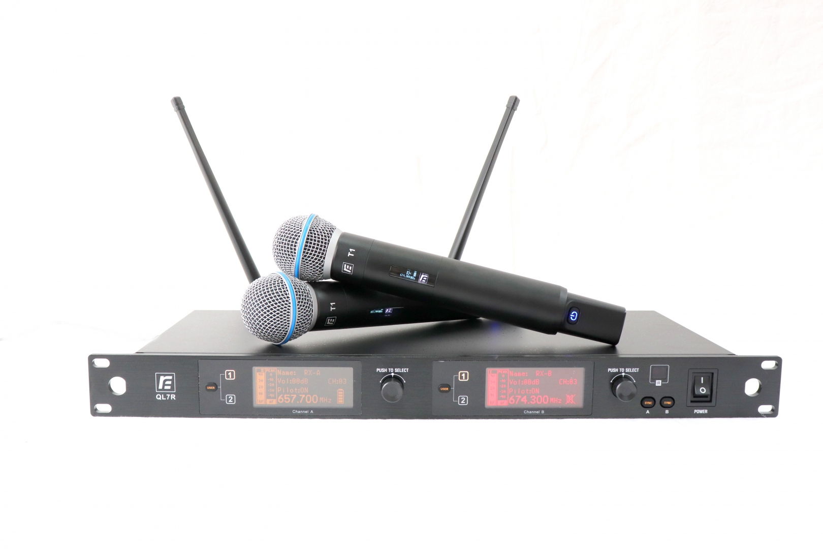 RFIntell QL7R/T1-A 651,800-683,400 МГц 2-канальная радиосистема с 2-мя ручными микрофонами в Николаевске