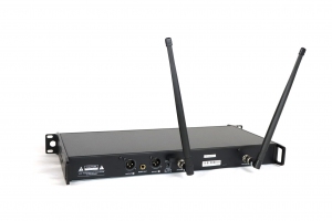 RFIntell QL7R/T1-B 720,500-754,000 МГц 2-канальная радиосистема с 2-мя ручными микрофонами в Николаевске